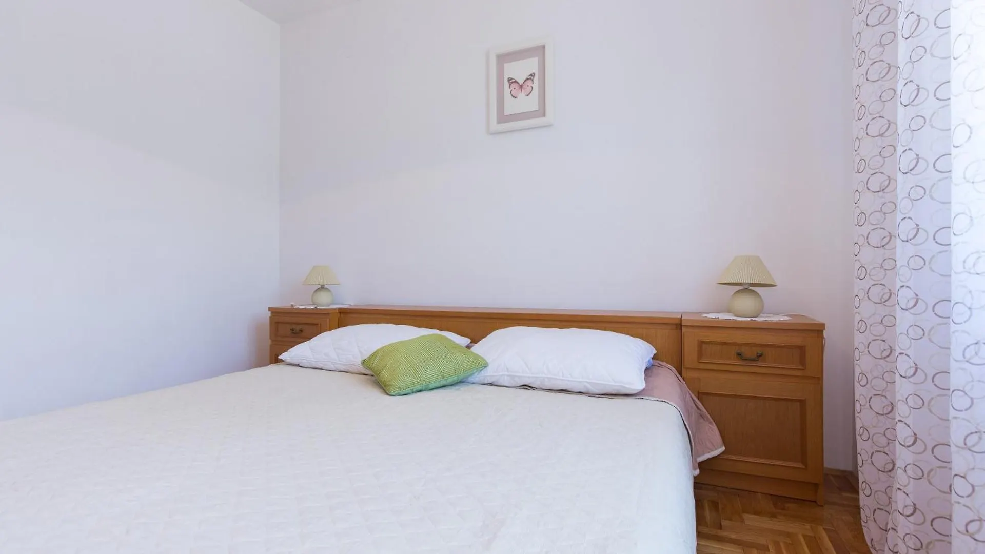Apartments With A Parking Space Novi Vinodolski - 11702 Хорватия